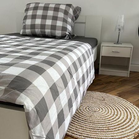 Schoenes Zimmer Im Zentrum - 3 Paderborn Kültér fotó