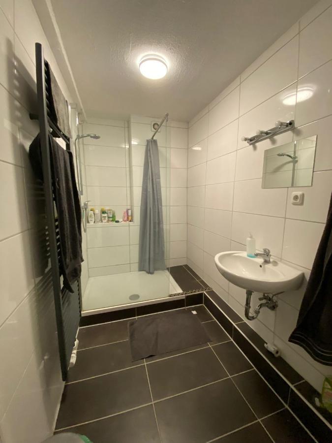 Schoenes Zimmer Im Zentrum - 3 Paderborn Kültér fotó