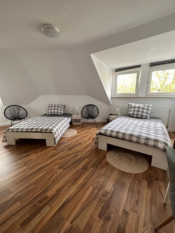 Schoenes Zimmer Im Zentrum - 3 Paderborn Kültér fotó